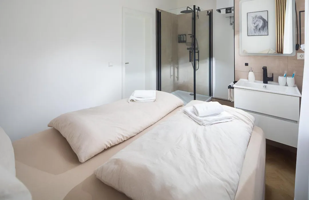 White Pearl Ferienwohnung zentral und strandnah mit Fahrradstellplatz-1